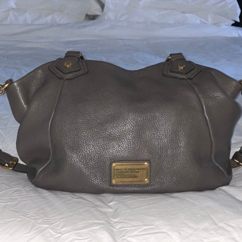Marc Jacobs Gray Pebbled Leather Handbag